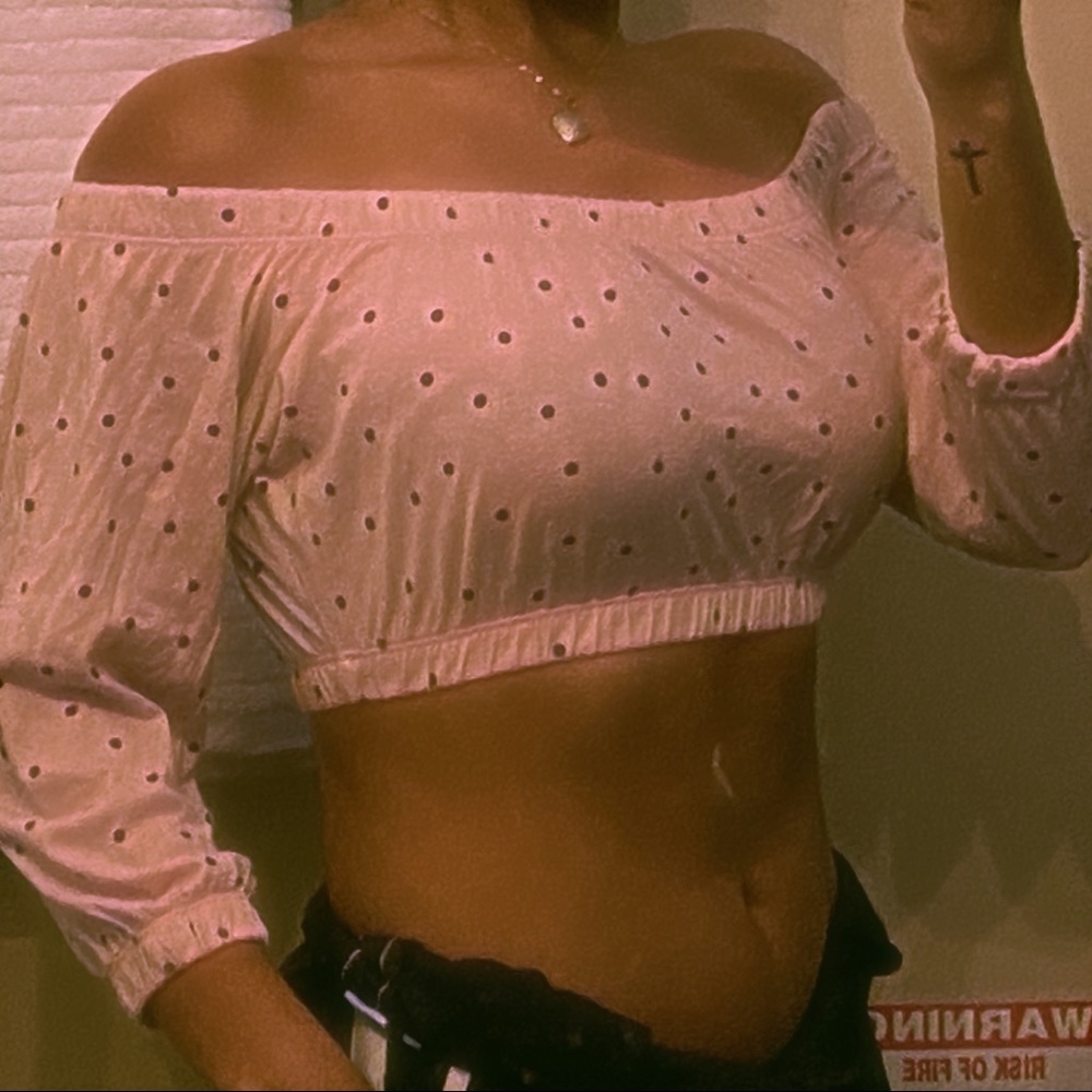 • madly deeply light pink long sleeve crop top